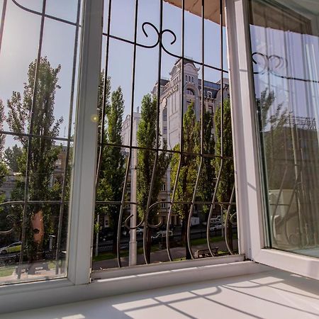 Big Jacuzzi , Sauna , Khreshchatyk apartments Kijów Zewnętrze zdjęcie